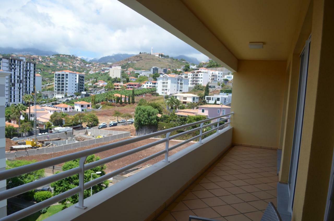 Enzo Apartament Funchal  Esterno foto